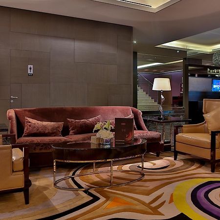 Park House Aparthotel Riaad Buitenkant foto