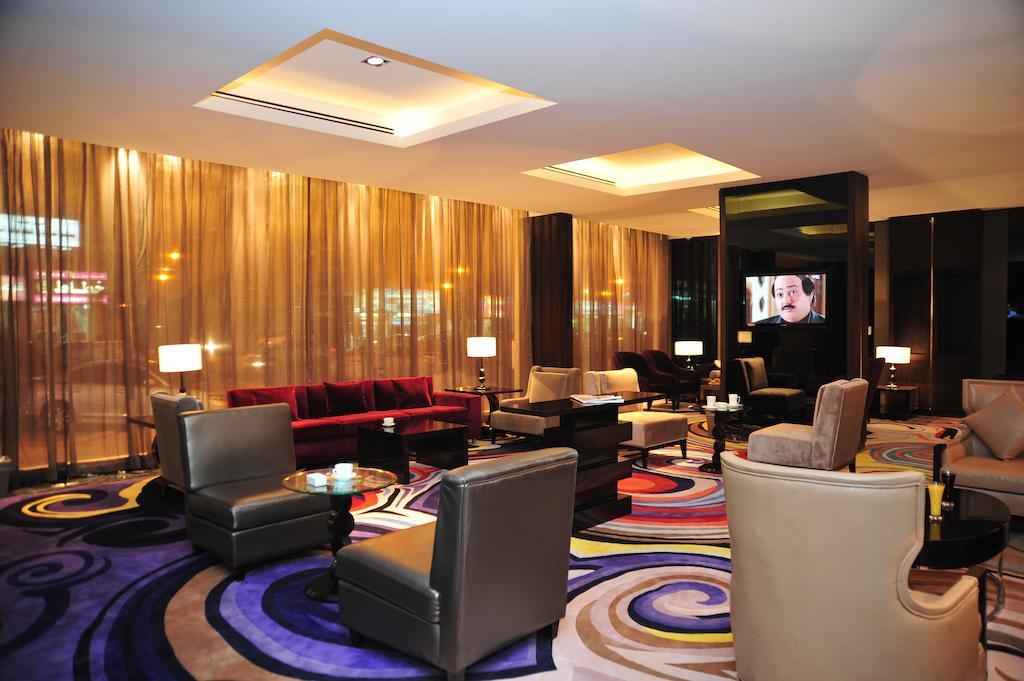Park House Aparthotel Riaad Buitenkant foto