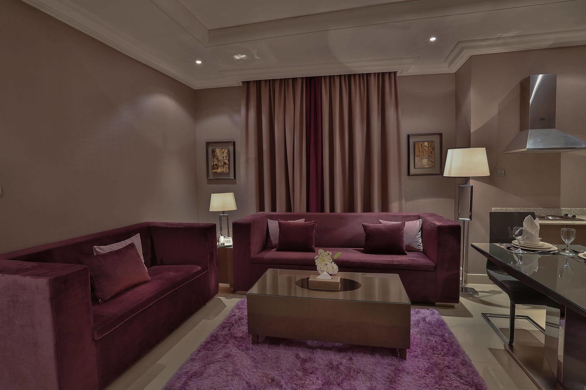 Park House Aparthotel Riaad Buitenkant foto