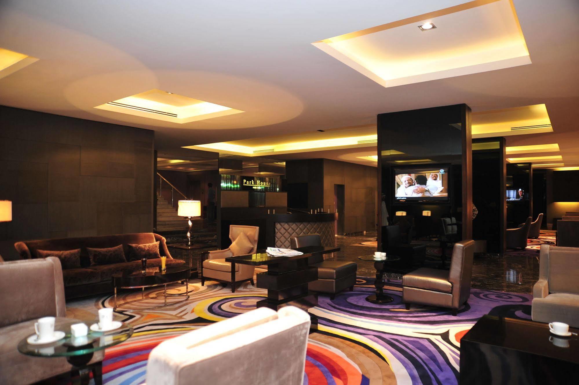 Park House Aparthotel Riaad Buitenkant foto